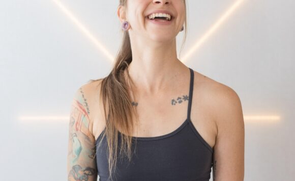Kriya: Joga, dych a Emócie s Terez Kriya: Joga, dych a Emócie s Terez